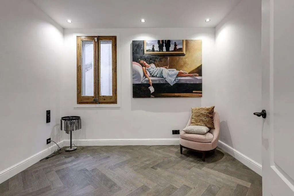 Apartment Barselona Lucar 0*, Barcelona Spain